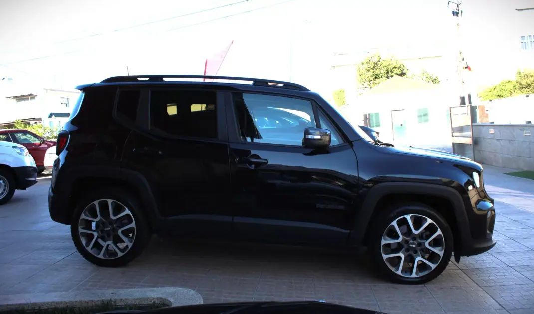 Jeep Renegade 2022 - 18990 EUR, 99500 km - 99500km - foto 4 de 49