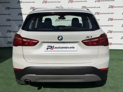 BMW X1 2016 - 16990 EUR, 156000 km - AUTO.MOTO.pt - 156000km - foto 7 de 18