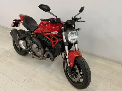 Ducati Monster 1000 2018 - 9950 EUR, 10707 km - AUTO.MOTO.pt - 10707km - foto 7 de 19