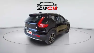 Volvo XC 40 2022 - 34500 EUR, 27891 km - AUTO.MOTO.pt - 27891km - foto 3 de 11