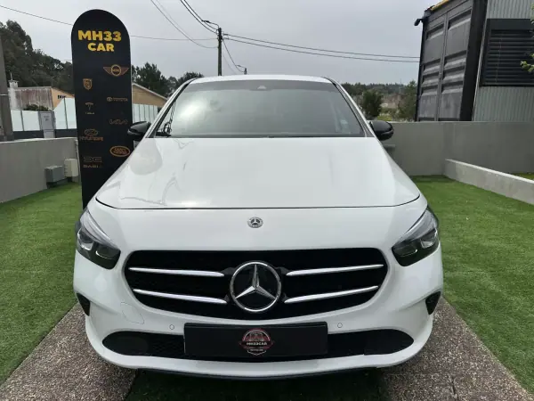 Mercedes-Benz B 200 7G-DCT AMG Line Advanced Plus 2020 Gasolina
