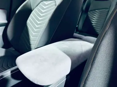 Cupra Born 2022 - 35990 EUR, 26601 km - AUTO.MOTO.pt - 26601km - foto 33 de 60