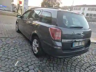 Opel Astra 2009 - 3999 EUR, 158000 km - AUTO.MOTO.pt - 158000km - foto 6 de 15