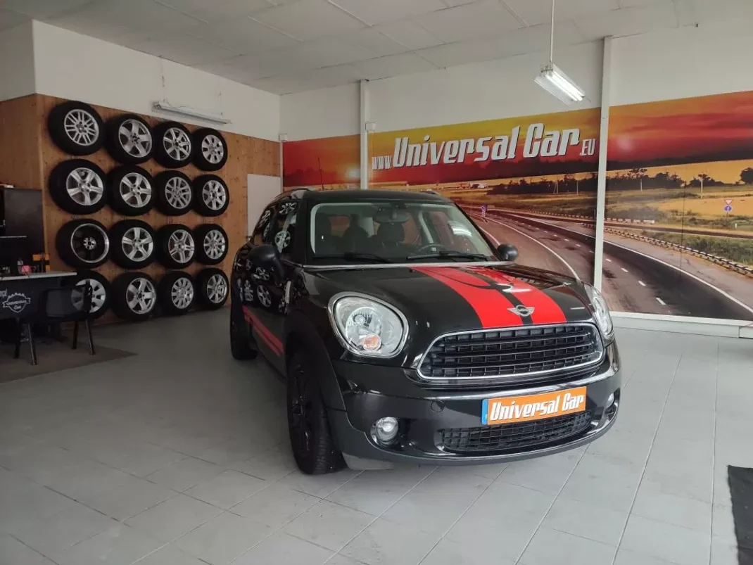 MINI Countryman 2013 - 13700 EUR, 149000 km - AUTO.MOTO.pt - 149000km - foto 1 de 15
