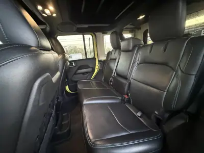 Jeep Wrangler Unlimited 2023 - 78900 EUR, 45271 km - AUTO.MOTO.pt - 45271km - foto 16 de 24