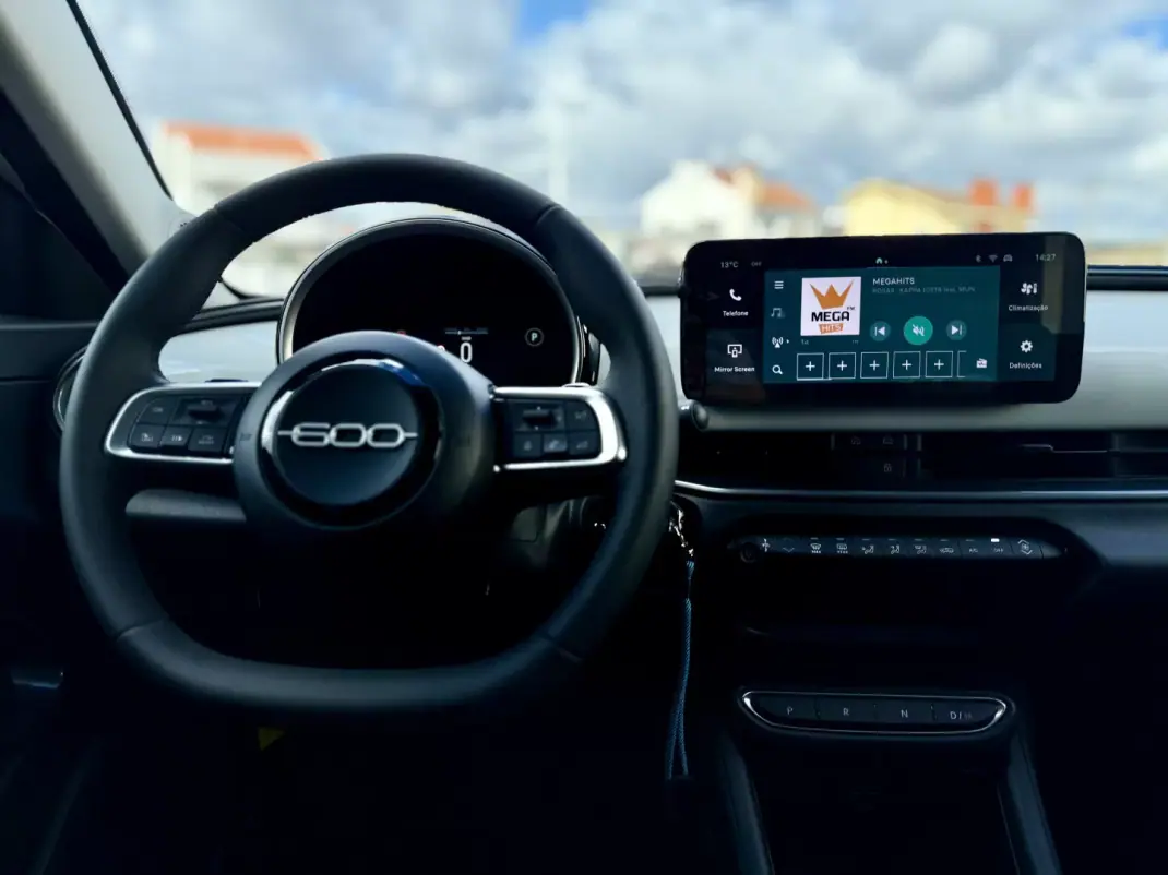 Fiat 600 2025 - 20950 EUR, 6000 km - AUTO.MOTO.pt - 6000km - foto 16 de 31