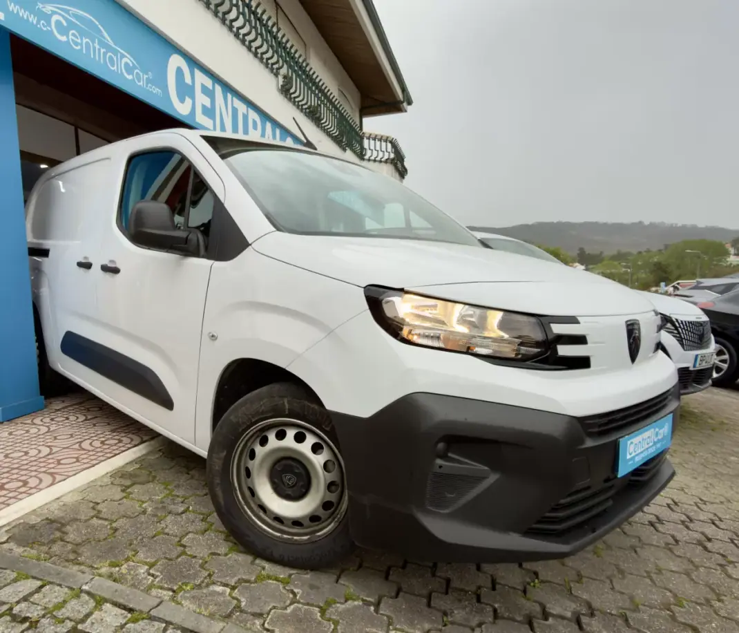 Peugeot 2024 - 18950 EUR, 82000 km - AUTO.MOTO.pt - 82000km - foto 2 de 24