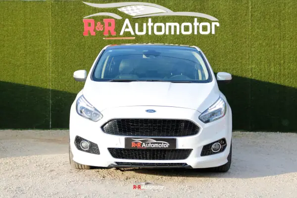 Ford S-Max 2016 - 28900 EUR, 137000 km - AUTO.MOTO.pt - 137000km - foto 4 de 35