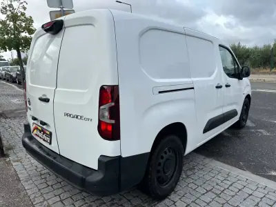 Toyota Proace City Verso 2020 - 18900 EUR, 110765 km - 110765km - foto 7 de 31