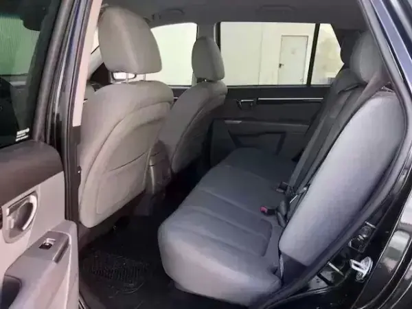 Hyundai Santa Fe 2012 - 15999 EUR, 70000 km - AUTO.MOTO.pt - 70000km - foto 8 de 20
