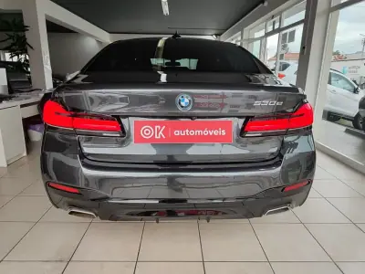 BMW 530e 2022 - 33750 EUR, 158500 km - AUTO.MOTO.pt - 158500km - foto 9 de 36