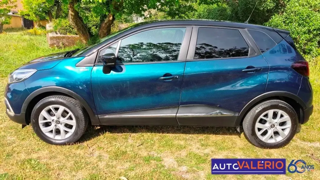 Renault Captur 2019 - 13950 EUR, 61525 km - AUTO.MOTO.pt - 61525km - foto 2 de 30