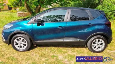 Renault Captur 2019 - 13950 EUR, 61525 km - AUTO.MOTO.pt - 61525km - foto 2 de 30