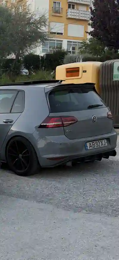 Volkswagen Golf 2016 - 18000 EUR, 236000 km - 236000km - foto 4 de 4