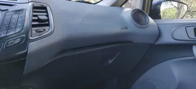 Ford Fiesta 1.4 TDCI 2010 - 4490 EUR, 244800 km - AUTO.MOTO.pt - 244800km - foto 31 de 31