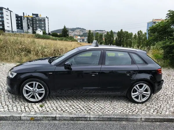 Audi A3 Sportback 2013 - 14950 EUR, 255105 km - AUTO.MOTO.pt - 255105km - foto 17 de 60