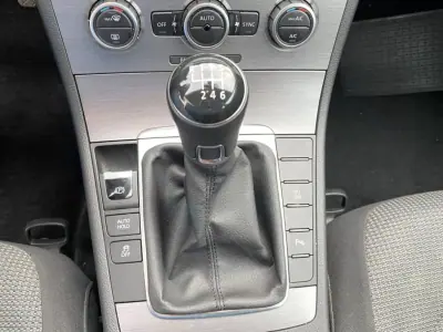Volkswagen Passat Variant 2014 - 14500 EUR, 144381 km - AUTO.MOTO.pt - 144381km - foto 10 de 15