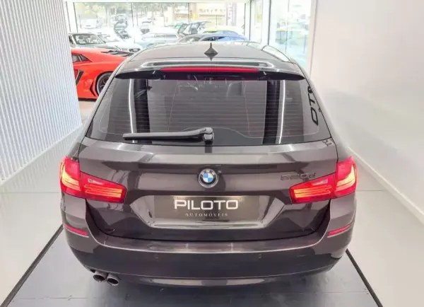 BMW 520 2014 - 14990 EUR, 209924 km - AUTO.MOTO.pt - 209924km - foto 7 de 25