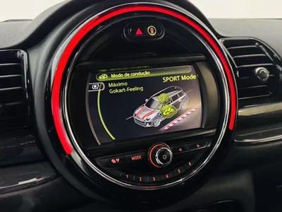 MINI Clubman 2017 - 13750 EUR, 98000 km - AUTO.MOTO.pt - 98000km - foto 39 de 60