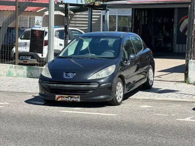 Peugeot 207 2006 - 8900 EUR, 172278 km - 172278km - foto 10 de 27