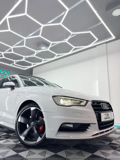 Audi A3 Limousine 2014 - 19750 EUR, 184000 km - AUTO.MOTO.pt - 184000km - foto 5 de 25