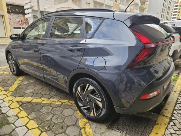 Hyundai Bayon 2022 - 17300 EUR, 19800 km - AUTO.MOTO.pt - 19800km - foto 6 de 22