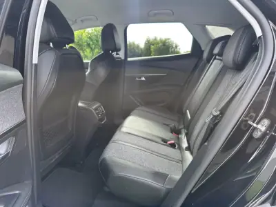 Peugeot 3008 2019 - 17900 EUR, 180000 km - AUTO.MOTO.pt - 180000km - foto 30 de 62