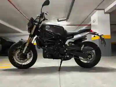 Benelli Leoncino Trail 2024 - 6200 EUR, 4600 km - 4600km - foto 7 de 12