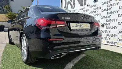Mercedes-Benz A 200 Limousine 2019 - 23990 EUR, 115000 km - AUTO.MOTO.pt - 115000km - foto 4 de 14