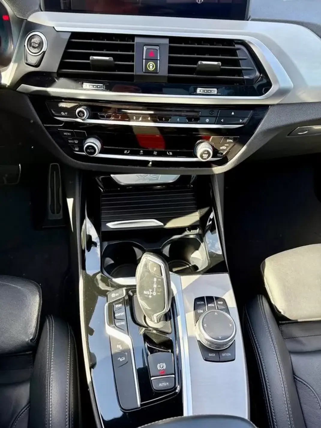 BMW X3 2018 - 36500 EUR, 69628 km - AUTO.MOTO.pt - 69628km - foto 10 de 32