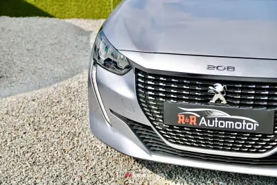Peugeot 208 2022 - 13400 EUR, 49000 km - AUTO.MOTO.pt - 49000km - foto 6 de 26