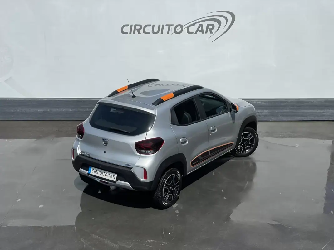 Dacia Spring 2021 - 10850 EUR, 17296 km - AUTO.MOTO.pt - 17296km - foto 8 de 32