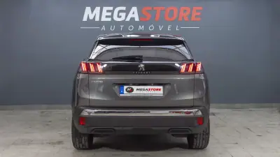 Peugeot 3008 2022 - 21750 EUR, 58000 km - AUTO.MOTO.pt - 58000km - foto 6 de 35