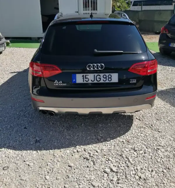 Audi A4 Allroad 2010 — foto 3 de 19