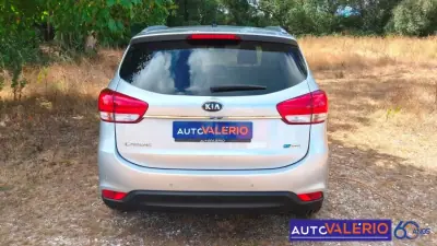 Kia Carens 2016 - 12950 EUR, 131881 km - AUTO.MOTO.pt - 131881km - foto 5 de 35