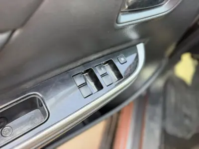 Mitsubishi L200 2020 — foto 4 de 17