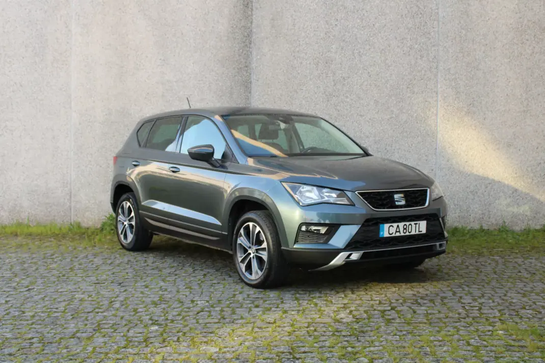 SEAT Ateca 2017 - 14990 EUR, 160000 km - AUTO.MOTO.pt - 160000km - foto 1 de 31