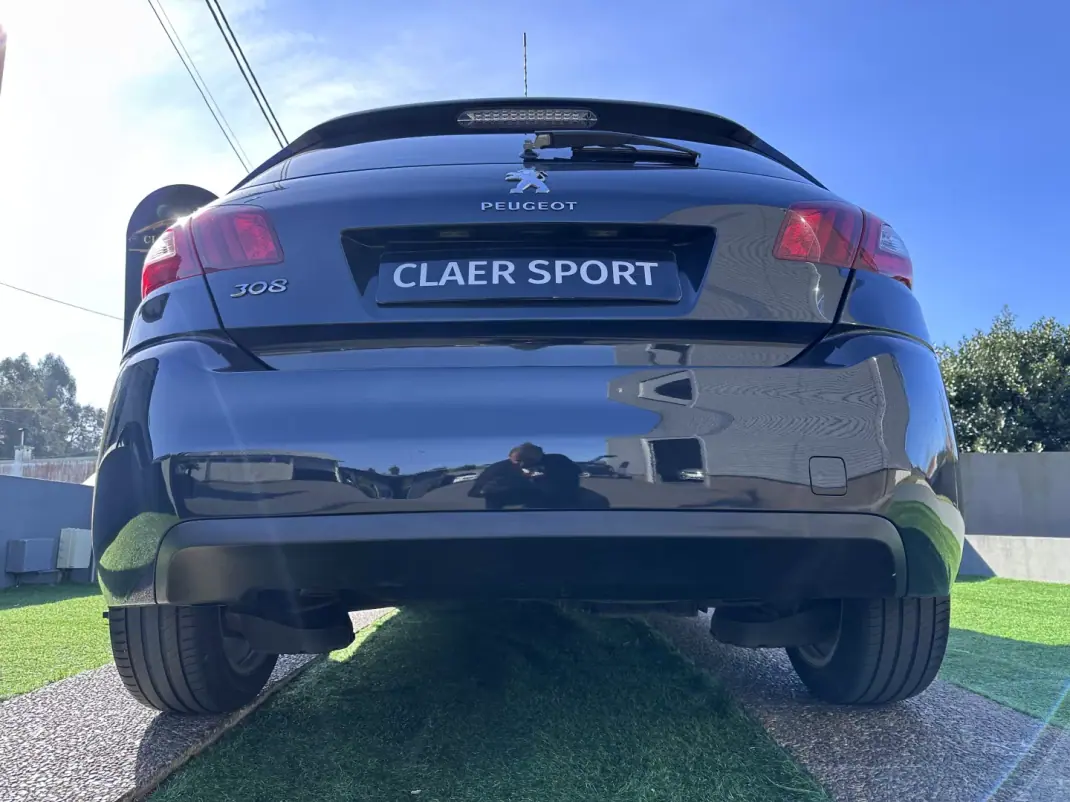 Peugeot 308 2018 - 12500 EUR, 280000 km - AUTO.MOTO.pt - 280000km - foto 15 de 41