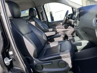 Mercedes-Benz Vito Tourer 2015 - 24900 EUR, 320000 km - AUTO.MOTO.pt - 320000km - foto 36 de 57