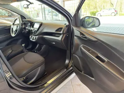 Opel Karl 2019 - 10950 EUR, 60330 km - AUTO.MOTO.pt - 60330km - foto 24 de 25