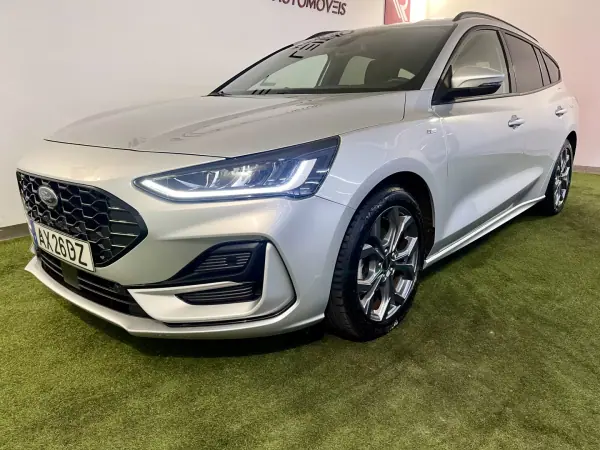 Ford Focus SW 2023 - 19450 EUR, 88000 km - AUTO.MOTO.pt - 88000km - foto 10 de 33