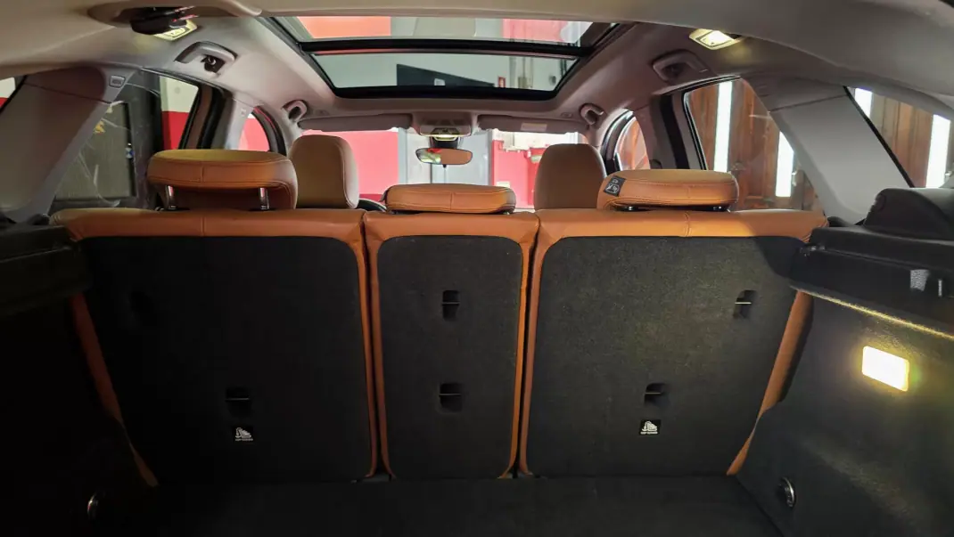 BMW 216 Active Tourer 2017 - 16990 EUR, 118407 km - AUTO.MOTO.pt - 118407km - foto 68 de 72