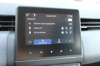 Renault Clio 2024 - 18750 EUR, 1753 km - AUTO.MOTO.pt - 1753km - foto 14 de 22