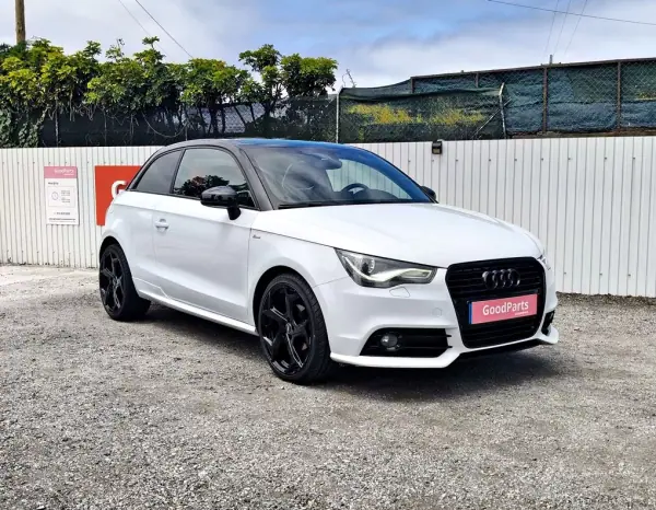 Audi A1 2012 - 11990 EUR, 155000 km - AUTO.MOTO.pt - 155000km - foto 11 de 29
