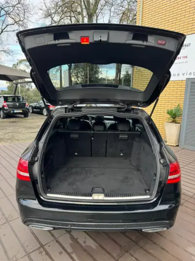 Mercedes-Benz C 200 2017 - 22500 EUR, 214300 km - AUTO.MOTO.pt - 214300km - foto 5 de 15