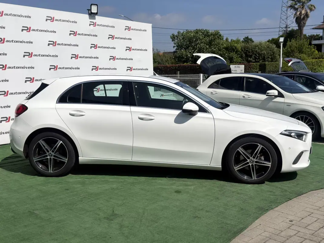 Mercedes-Benz A 180 2018 - 21750 EUR, 102000 km - AUTO.MOTO.pt - 102000km - foto 5 de 18