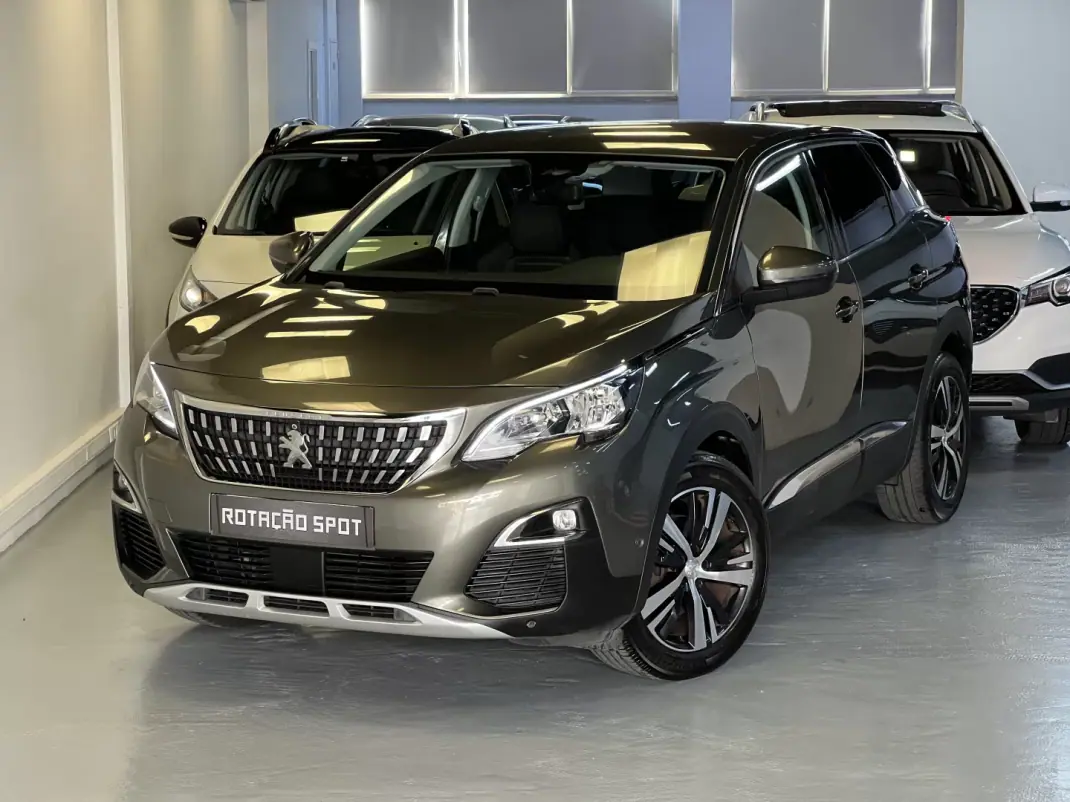 Peugeot 3008 2019 - 12990 EUR, 115000 km - AUTO.MOTO.pt - 115000km - foto 1 de 43