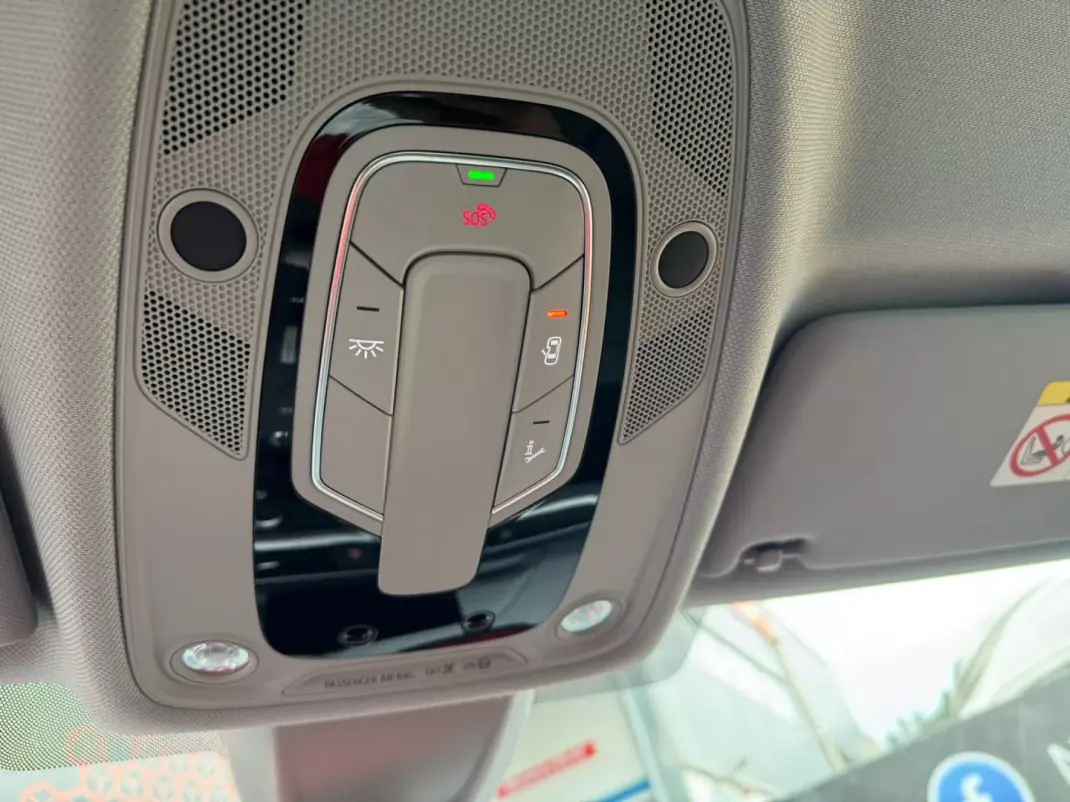 Audi A4 Avant 2019 - 24900 EUR, 91315 km - AUTO.MOTO.pt - 91315km - foto 11 de 21