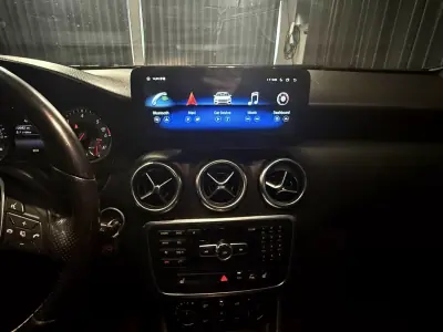 Mercedes-Benz A 180 2014 - 12990 EUR, 290000 km - AUTO.MOTO.pt - 290000km - foto 14 de 15