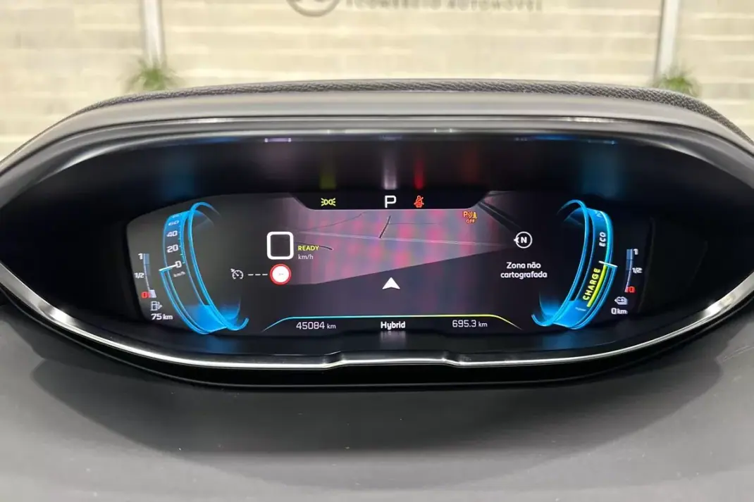 Peugeot 3008 2021 - 23450 EUR, 45084 km - AUTO.MOTO.pt - 45084km - foto 44 de 51